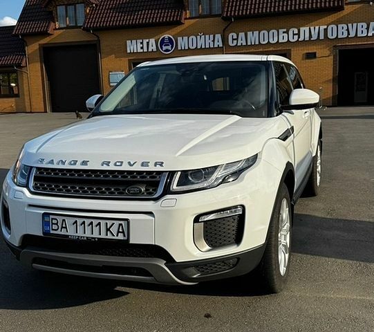 Белый Ленд Ровер Рендж Ровер Эвок, объемом двигателя 2 л и пробегом 100 тыс. км за 18900 $, фото 1 на Automoto.ua