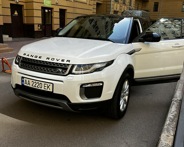 Белый Ленд Ровер Рендж Ровер Эвок, объемом двигателя 2 л и пробегом 48 тыс. км за 28500 $, фото 1 на Automoto.ua