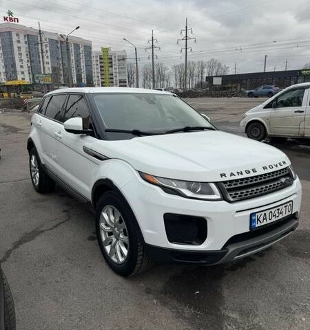 Белый Ленд Ровер Рендж Ровер Эвок, объемом двигателя 2.5 л и пробегом 90 тыс. км за 21500 $, фото 1 на Automoto.ua