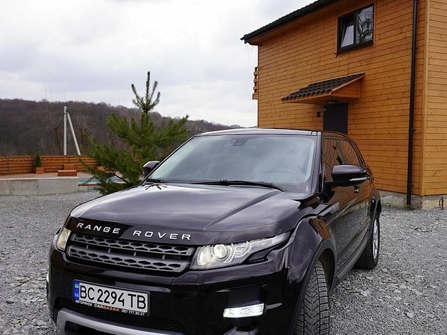 Чорний Ленд Ровер Рендж Ровер Евок, об'ємом двигуна 2 л та пробігом 232 тис. км за 16999 $, фото 1 на Automoto.ua