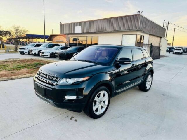 Чорний Ленд Ровер Рендж Ровер Евок, об'ємом двигуна 2 л та пробігом 154 тис. км за 13000 $, фото 1 на Automoto.ua