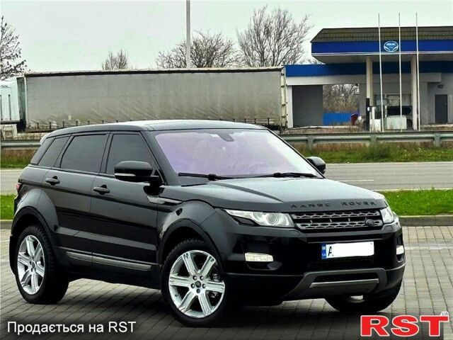Черный Ленд Ровер Рендж Ровер Эвок, объемом двигателя 2 л и пробегом 117 тыс. км за 17500 $, фото 1 на Automoto.ua
