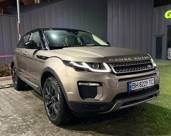 Коричневий Ленд Ровер Рендж Ровер Евок, об'ємом двигуна 2 л та пробігом 99 тис. км за 29000 $, фото 1 на Automoto.ua