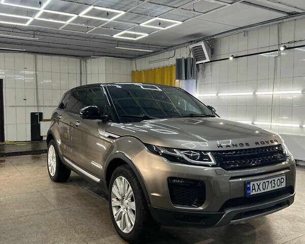 Коричневий Ленд Ровер Рендж Ровер Евок, об'ємом двигуна 2 л та пробігом 127 тис. км за 24600 $, фото 1 на Automoto.ua