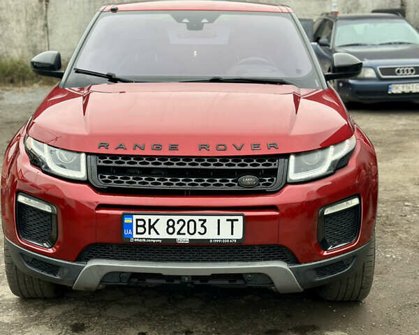 Красный Ленд Ровер Рендж Ровер Эвок, объемом двигателя 2 л и пробегом 180 тыс. км за 18500 $, фото 1 на Automoto.ua