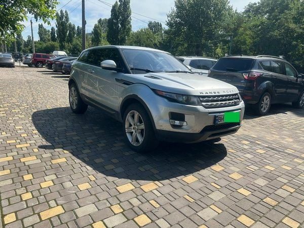 Сірий Ленд Ровер Рендж Ровер Евок, об'ємом двигуна 2 л та пробігом 220 тис. км за 12999 $, фото 1 на Automoto.ua