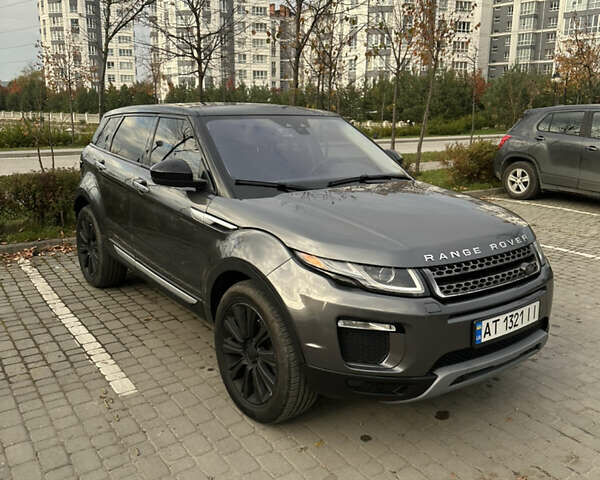 Серый Ленд Ровер Рендж Ровер Эвок, объемом двигателя 2 л и пробегом 125 тыс. км за 24000 $, фото 1 на Automoto.ua