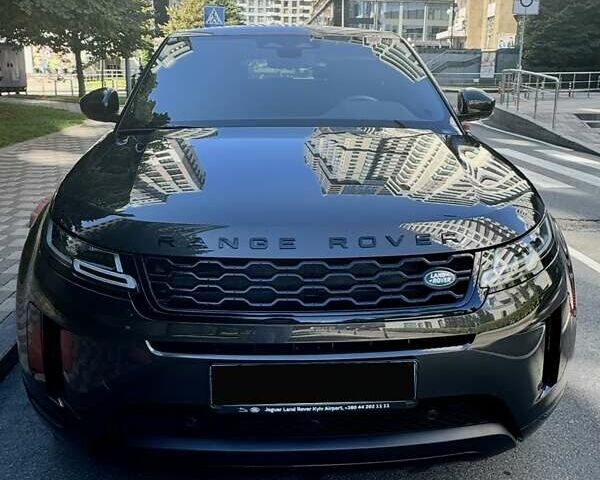 Ленд Ровер Рендж Ровер Эвок 2022 в Киеве на Automoto.ua Серый Ленд Ровер Рендж Ровер Эвок, объемом двигателя 2 л и пробегом 7 тыс. км за 49900 $, фото 1 на Automoto.ua