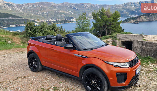 Оранжевый Ленд Ровер Рендж Ровер Эвок, объемом двигателя 2 л и пробегом 61 тыс. км за 39900 $, фото 1 на Automoto.ua