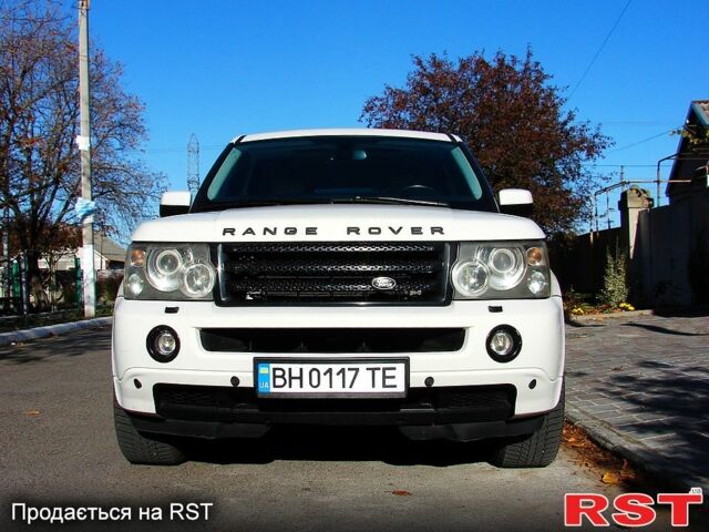 Білий Ленд Ровер Range Rover Sport, об'ємом двигуна 3.6 л та пробігом 323 тис. км за 12800 $, фото 1 на Automoto.ua