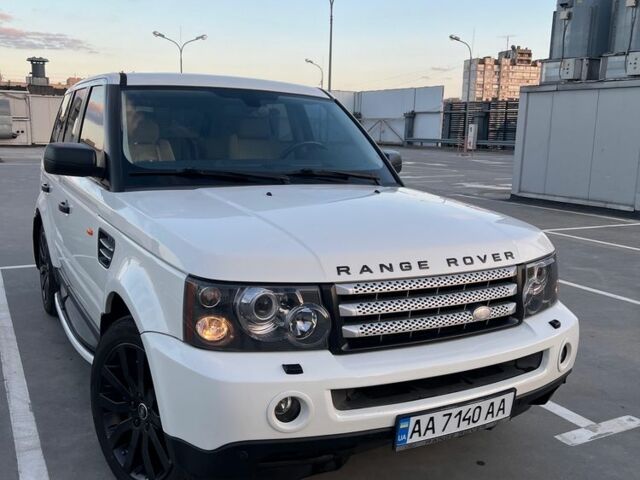 Білий Ленд Ровер Range Rover Sport, об'ємом двигуна 4.2 л та пробігом 100 тис. км за 11500 $, фото 1 на Automoto.ua