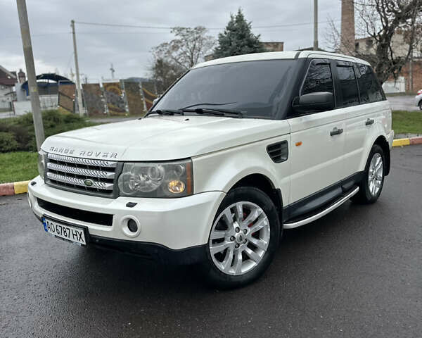 Белый Ленд Ровер Рендж Ровер Спорт, объемом двигателя 2.72 л и пробегом 264 тыс. км за 10000 $, фото 1 на Automoto.ua