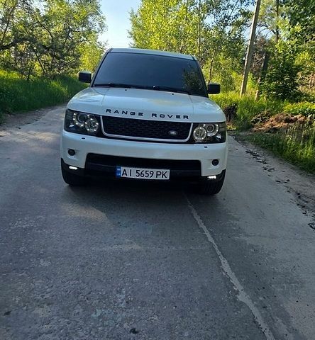 Білий Ленд Ровер Range Rover Sport, об'ємом двигуна 4.2 л та пробігом 206 тис. км за 11900 $, фото 1 на Automoto.ua
