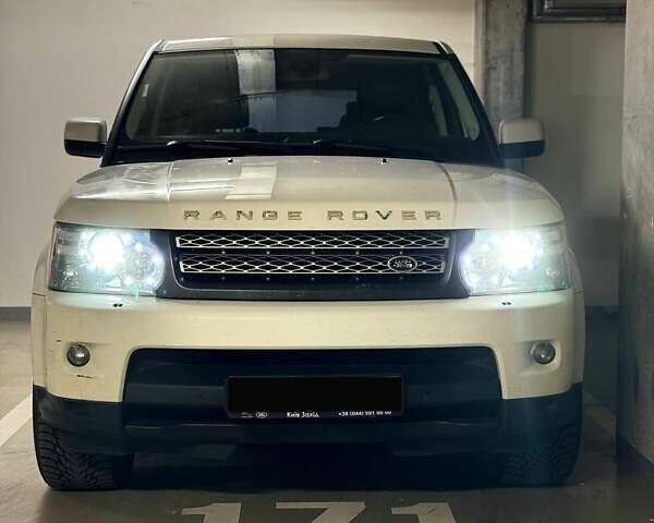 Білий Ленд Ровер Range Rover Sport, об'ємом двигуна 3.63 л та пробігом 245 тис. км за 16000 $, фото 1 на Automoto.ua