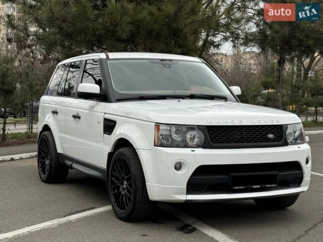 Білий Ленд Ровер Range Rover Sport, об'ємом двигуна 5 л та пробігом 212 тис. км за 12999 $, фото 1 на Automoto.ua