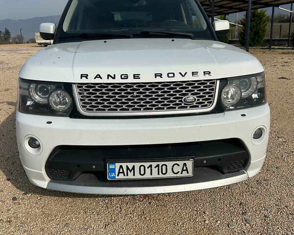 Белый Ленд Ровер Рендж Ровер Спорт, объемом двигателя 3 л и пробегом 380 тыс. км за 16700 $, фото 1 на Automoto.ua