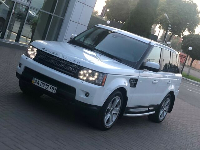 Білий Ленд Ровер Range Rover Sport, об'ємом двигуна 3 л та пробігом 150 тис. км за 34800 $, фото 1 на Automoto.ua