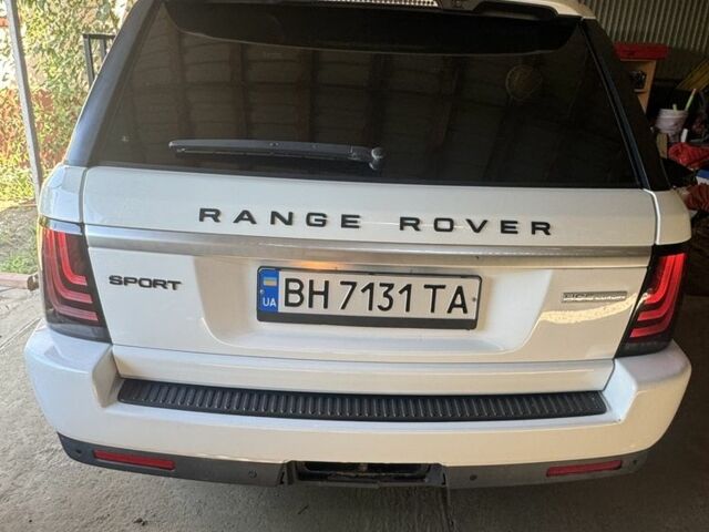 Білий Ленд Ровер Range Rover Sport, об'ємом двигуна 5 л та пробігом 239 тис. км за 16519 $, фото 1 на Automoto.ua