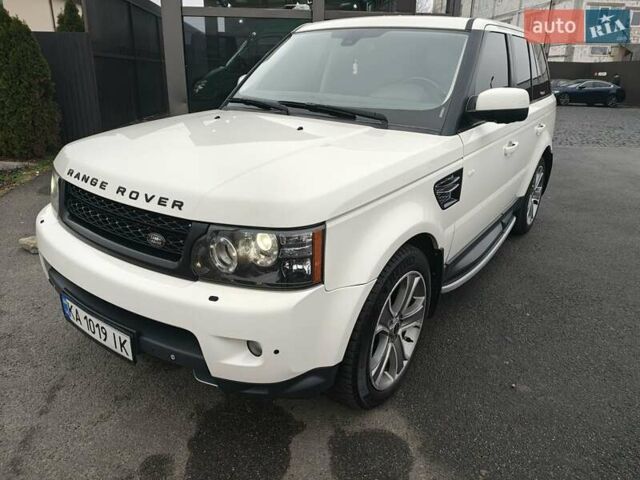 Белый Ленд Ровер Рендж Ровер Спорт, объемом двигателя 5 л и пробегом 252 тыс. км за 14300 $, фото 1 на Automoto.ua