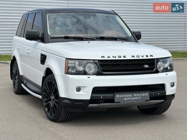 Білий Ленд Ровер Range Rover Sport, об'ємом двигуна 5 л та пробігом 331 тис. км за 12500 $, фото 1 на Automoto.ua