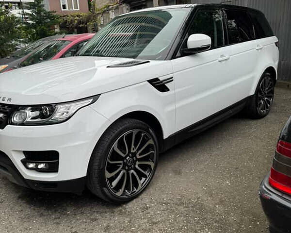Білий Ленд Ровер Range Rover Sport, об'ємом двигуна 2.99 л та пробігом 110 тис. км за 29000 $, фото 1 на Automoto.ua