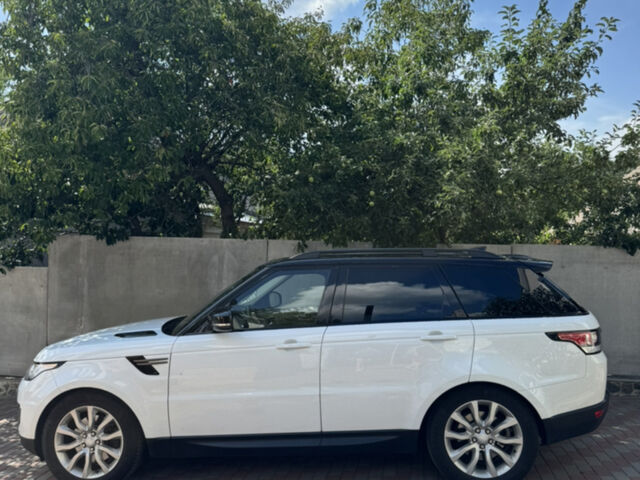 Білий Ленд Ровер Range Rover Sport, об'ємом двигуна 2.99 л та пробігом 100 тис. км за 37000 $, фото 1 на Automoto.ua