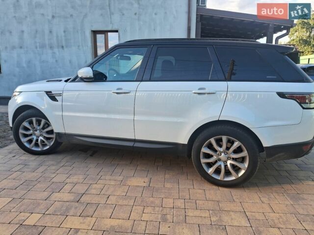 Білий Ленд Ровер Range Rover Sport, об'ємом двигуна 3 л та пробігом 203 тис. км за 33500 $, фото 1 на Automoto.ua