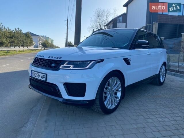 Белый Ленд Ровер Рендж Ровер Спорт, объемом двигателя 2.99 л и пробегом 229 тыс. км за 47000 $, фото 1 на Automoto.ua