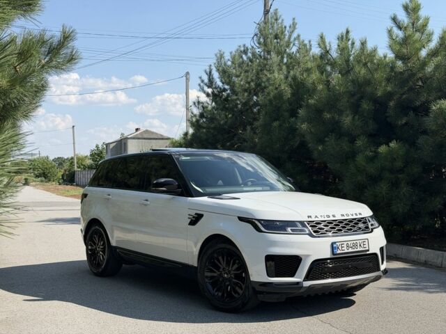 Білий Ленд Ровер Range Rover Sport, об'ємом двигуна 3 л та пробігом 49 тис. км за 48037 $, фото 1 на Automoto.ua