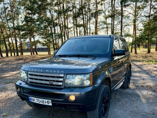 Сірий Ленд Ровер Range Rover Sport, об'ємом двигуна 2.72 л та пробігом 300 тис. км за 8000 $, фото 1 на Automoto.ua