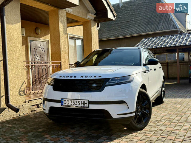 Белый Ленд Ровер Рендж Ровер Велар, объемом двигателя 2 л и пробегом 127 тыс. км за 29900 $, фото 1 на Automoto.ua