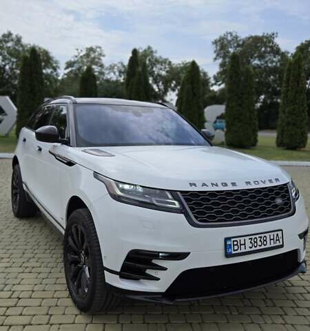 Белый Ленд Ровер Рендж Ровер Велар, объемом двигателя 3 л и пробегом 95 тыс. км за 39500 $, фото 1 на Automoto.ua