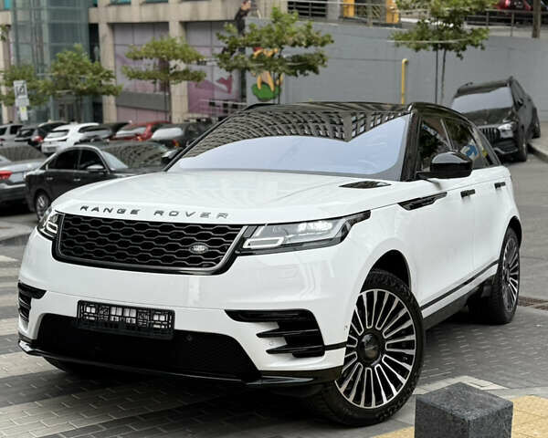 Белый Ленд Ровер Рендж Ровер Велар, объемом двигателя 3 л и пробегом 55 тыс. км за 39000 $, фото 1 на Automoto.ua