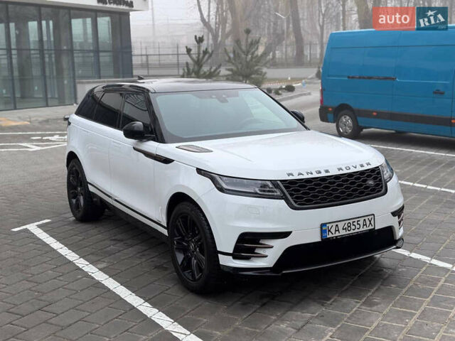 Белый Ленд Ровер Рендж Ровер Велар, объемом двигателя 2 л и пробегом 151 тыс. км за 34800 $, фото 1 на Automoto.ua
