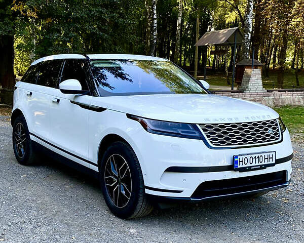 Белый Ленд Ровер Рендж Ровер Велар, объемом двигателя 2 л и пробегом 60 тыс. км за 47500 $, фото 1 на Automoto.ua