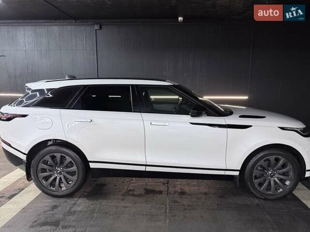 Ленд Ровер Рендж Ровер Велар 2022 в Киеве на Automoto.ua Белый Ленд Ровер Рендж Ровер Велар, объемом двигателя 2 л и пробегом 45 тыс. км за 68500 $, фото 1 на Automoto.ua