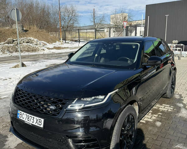 Черный Ленд Ровер Рендж Ровер Велар, объемом двигателя 2 л и пробегом 129 тыс. км за 34000 $, фото 1 на Automoto.ua