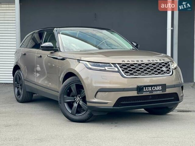 Коричневый Ленд Ровер Рендж Ровер Велар, объемом двигателя 2 л и пробегом 120 тыс. км за 42900 $, фото 1 на Automoto.ua