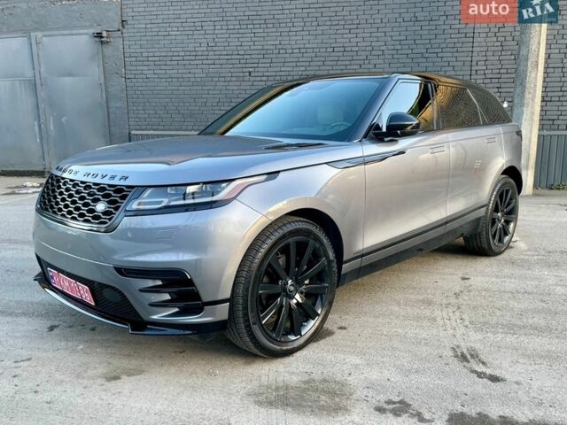 Серый Ленд Ровер Рендж Ровер Велар, объемом двигателя 2 л и пробегом 97 тыс. км за 36900 $, фото 1 на Automoto.ua