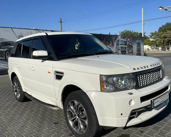 Белый Ленд Ровер Рендж Ровер, объемом двигателя 3.63 л и пробегом 296 тыс. км за 12500 $, фото 1 на Automoto.ua