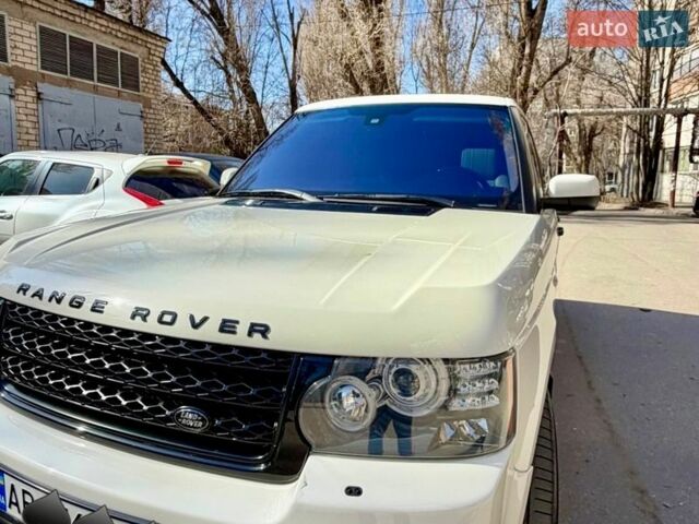 Белый Ленд Ровер Рендж Ровер, объемом двигателя 5 л и пробегом 184 тыс. км за 17400 $, фото 1 на Automoto.ua