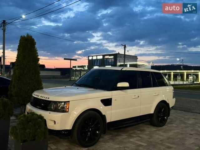 Білий Ленд Ровер Рендж Ровер, об'ємом двигуна 2.99 л та пробігом 180 тис. км за 14800 $, фото 1 на Automoto.ua