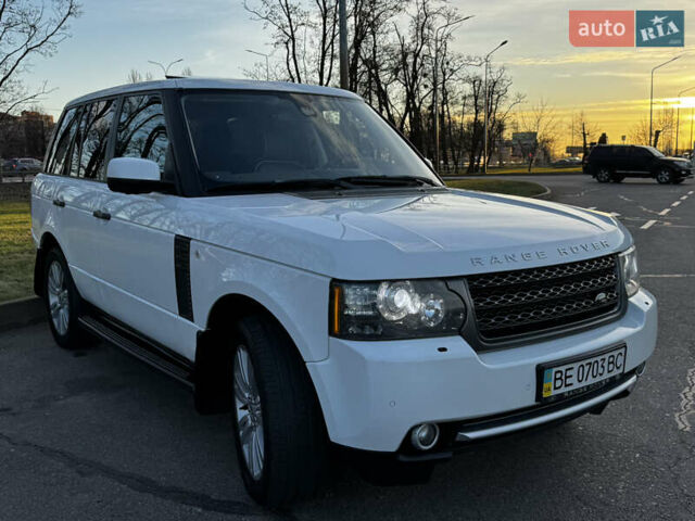 Белый Ленд Ровер Рендж Ровер, объемом двигателя 4.37 л и пробегом 181 тыс. км за 23950 $, фото 1 на Automoto.ua