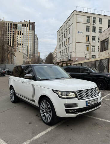 Білий Ленд Ровер Рендж Ровер, об'ємом двигуна 4.37 л та пробігом 190 тис. км за 39999 $, фото 1 на Automoto.ua