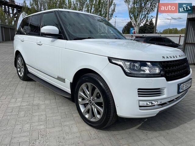 Білий Ленд Ровер Рендж Ровер, об'ємом двигуна 4.37 л та пробігом 136 тис. км за 33900 $, фото 1 на Automoto.ua