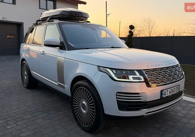 Белый Ленд Ровер Рендж Ровер, объемом двигателя 2.99 л и пробегом 187 тыс. км за 45000 $, фото 1 на Automoto.ua