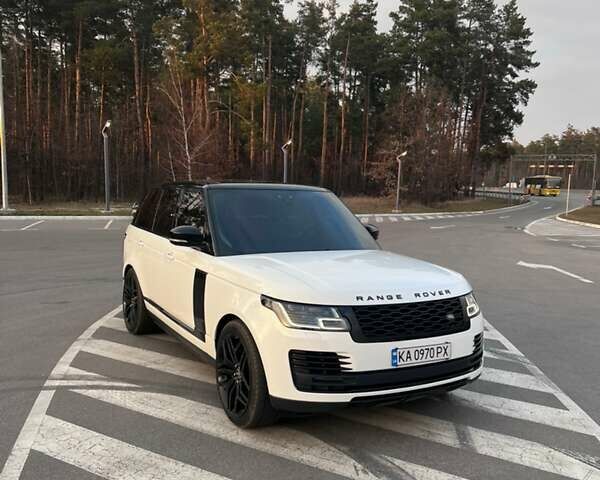 Белый Ленд Ровер Рендж Ровер, объемом двигателя 3 л и пробегом 134 тыс. км за 46999 $, фото 1 на Automoto.ua