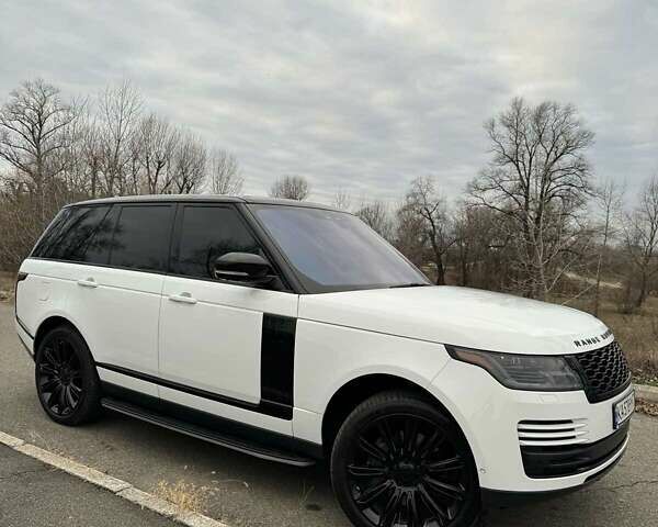 Белый Ленд Ровер Рендж Ровер, объемом двигателя 2.99 л и пробегом 84 тыс. км за 73700 $, фото 1 на Automoto.ua
