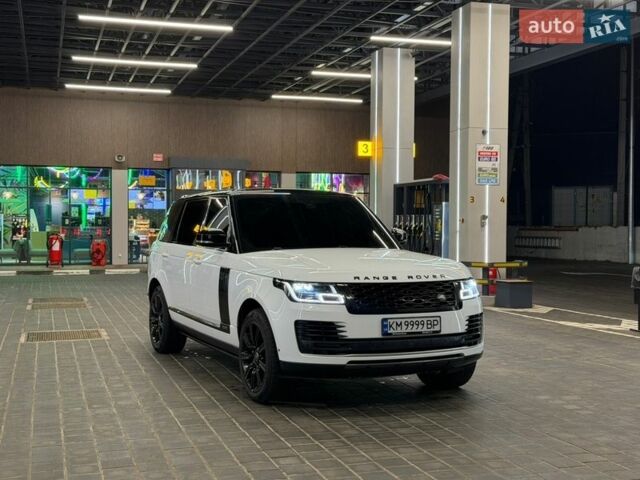 Белый Ленд Ровер Рендж Ровер, объемом двигателя 5 л и пробегом 97 тыс. км за 65000 $, фото 1 на Automoto.ua