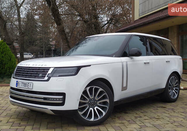 Белый Ленд Ровер Рендж Ровер, объемом двигателя 4.39 л и пробегом 115 тыс. км за 137000 $, фото 1 на Automoto.ua